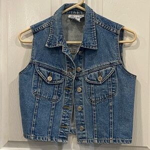 Denim vest size small